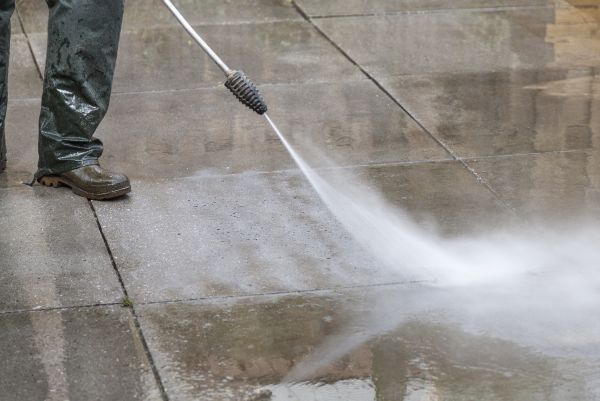 Concrete Power Washing in Cedar Falls