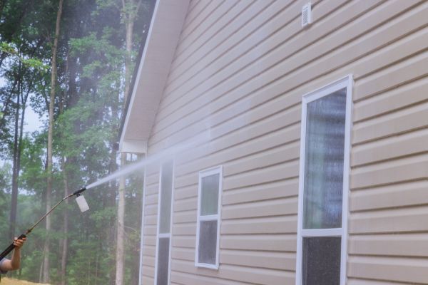 Home Power Washing in Cedar Falls