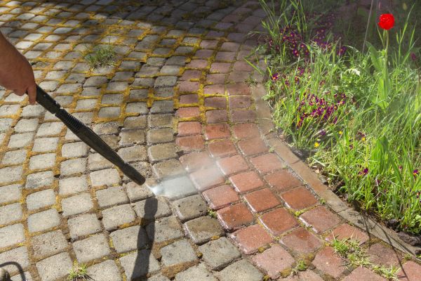 Walkway Cleaning Service in Cedar Falls