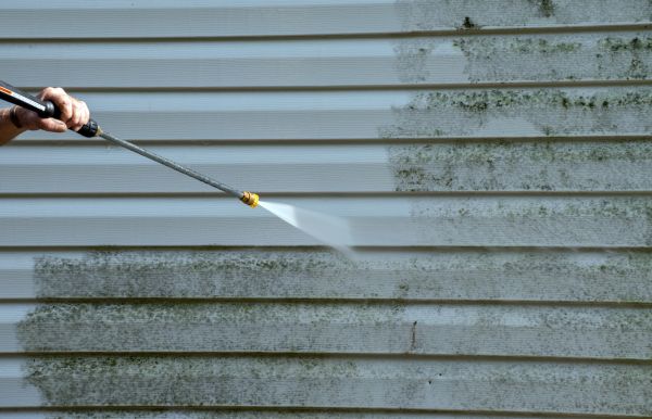 House Pressure Cleaning in Cedar Falls