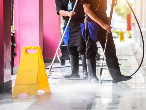Commercial Power Washing in Cedar Falls