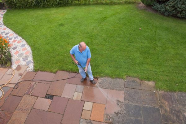 Pavers Pressure Washing in Cedar Falls