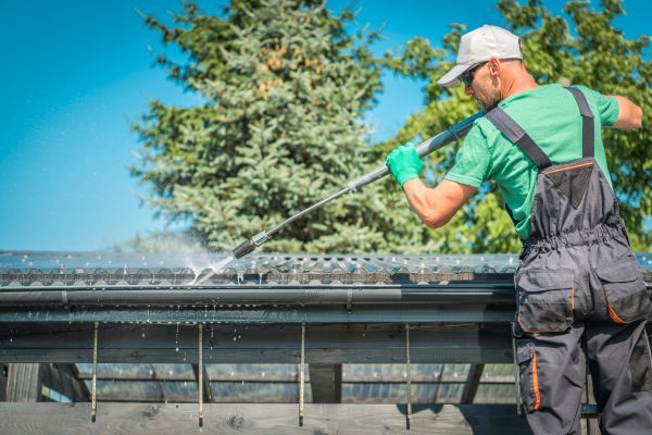Gutter Power Washing in Cedar Falls