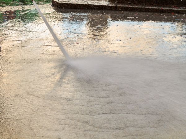 Pavement Cleaning Service in Cedar Falls
