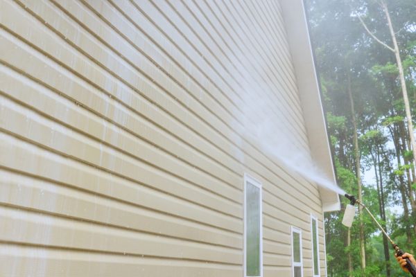 Home Exterior Washing in Cedar Falls