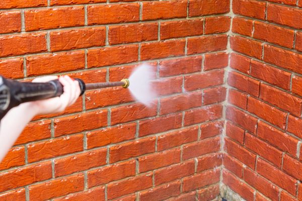 Brick Pressure Cleaning in Cedar Falls