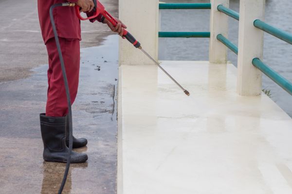 Industrial Concrete Cleaning in Cedar Falls