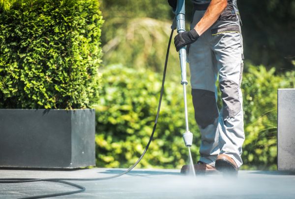 Condo Patio Cleaning in Cedar Falls