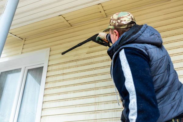 Vinyl Siding Pressure Cleaning in Cedar Falls