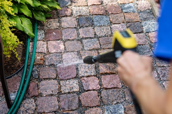 Paver Sidewalk Cleaning in Cedar Falls