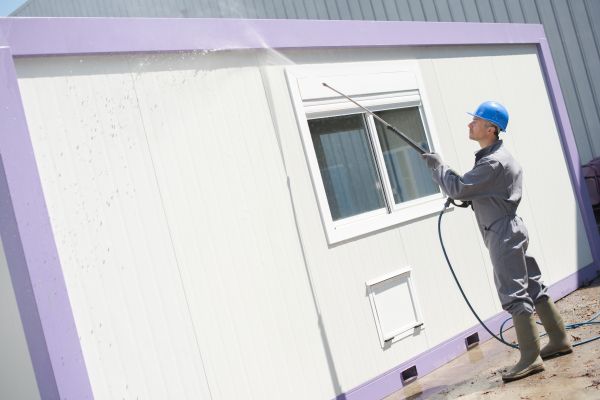 Apartment Pressure Washing in Cedar Falls