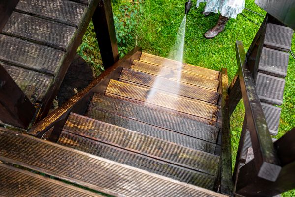 Wood Power Washing in Cedar Falls